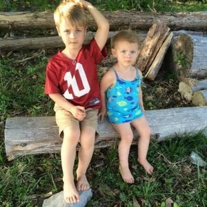 Meet your Posher, Max